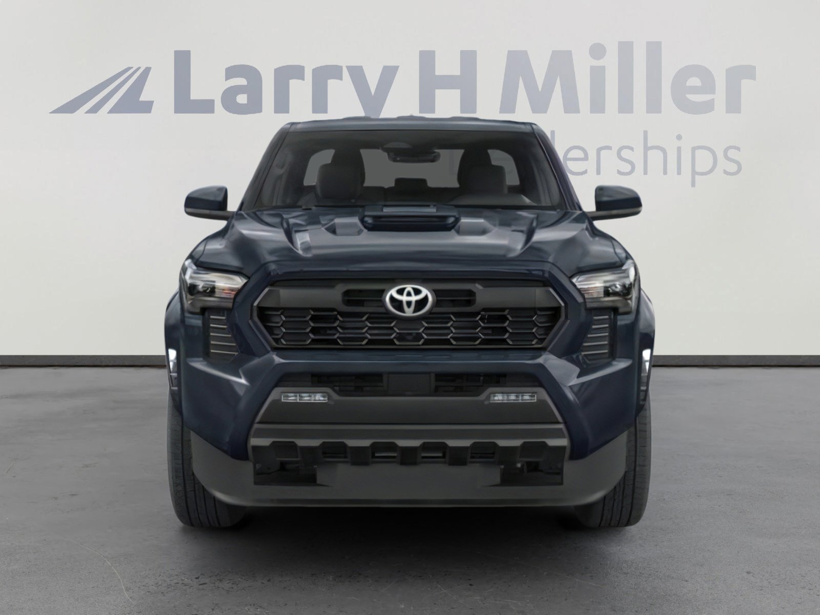 2025 Toyota Tacoma SR5 photo 4