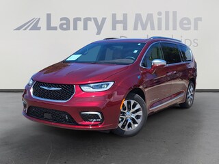 Used 2022 Chrysler Pacifica Hybrid Pinnacle Van Passenger Van Albuquerque, NM