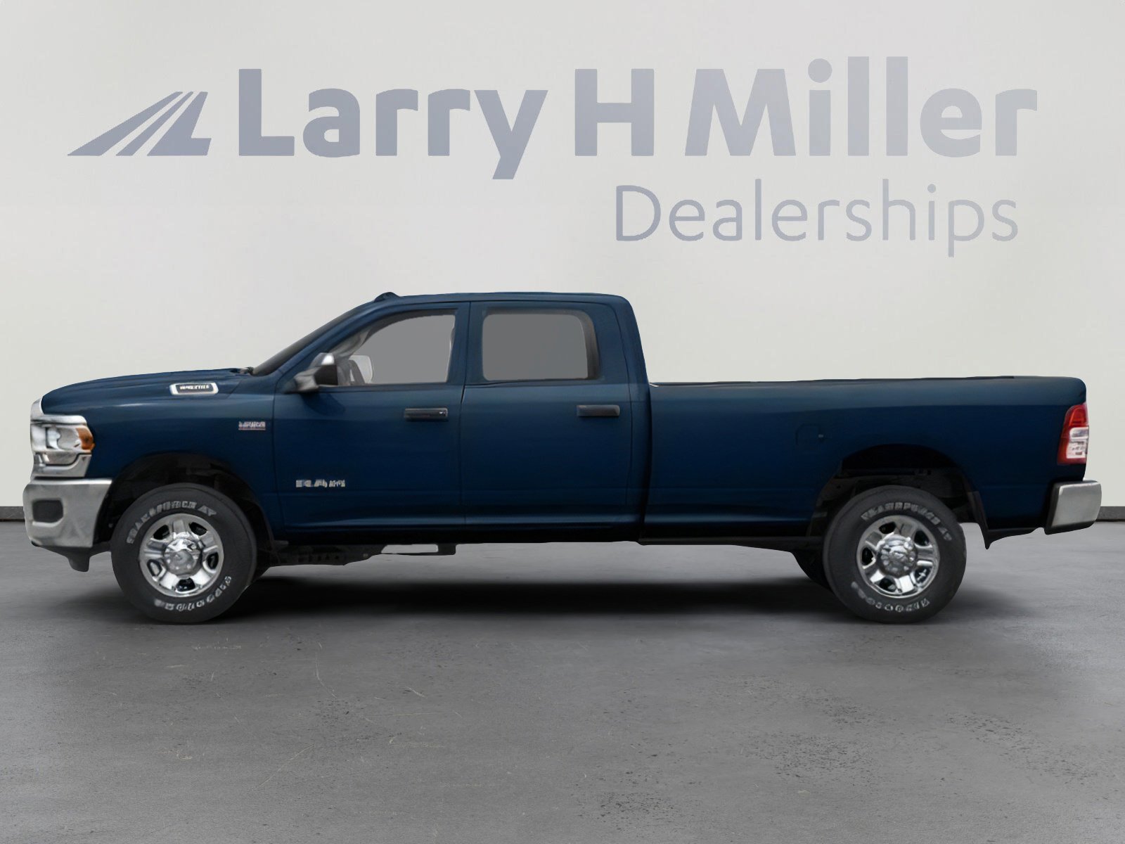 2021 Ram 3500 Big Horn photo 3