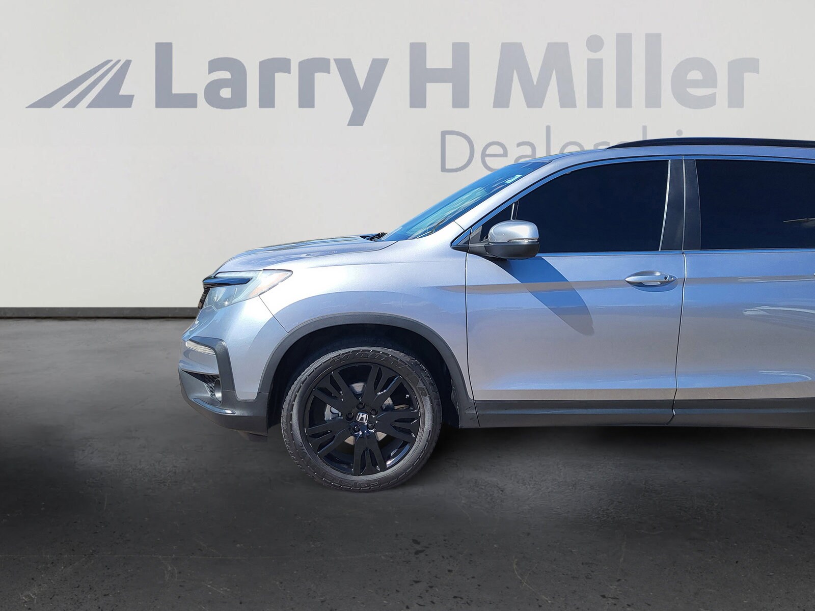2022 Honda Pilot Special Edition photo 2