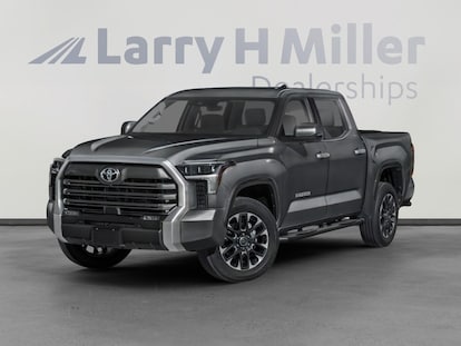 Partial Hood Fender & Mirror Kit | TOYOTA TUNDRA CREWMAX LIMITED 2021 Partial Hood Fender & Mirror Kit | TOYOTA TUNDRA CREWMAX LIMITED 2021