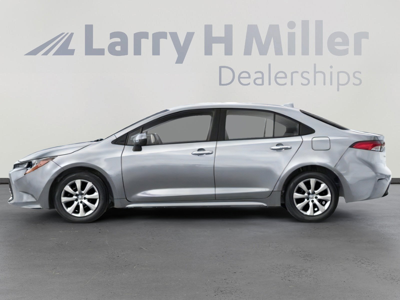 2024 Toyota Corolla LE photo 3