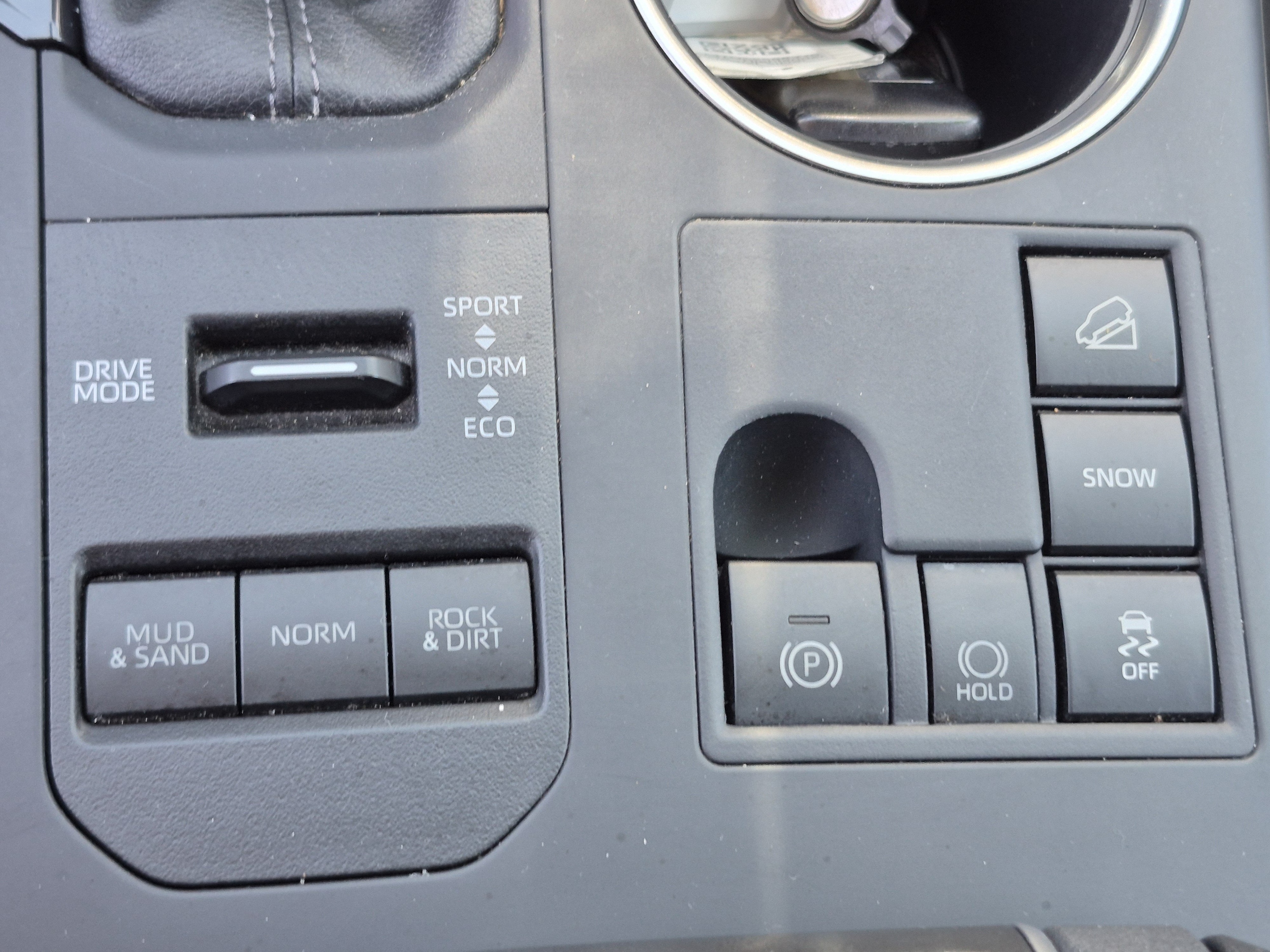 2025 Toyota Highlander 32