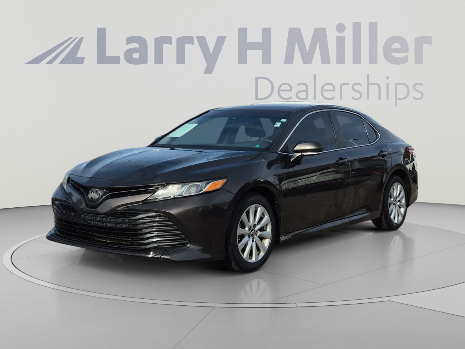 2018 Toyota Camry LE Sedan