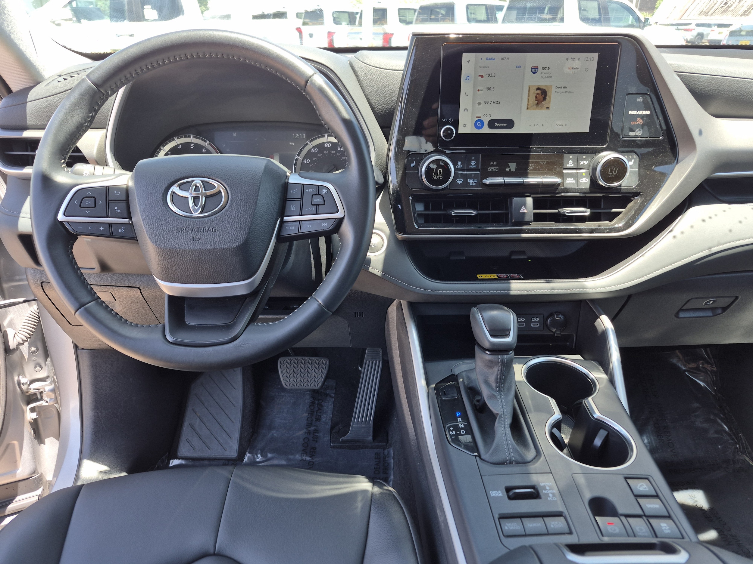 2025 Toyota Highlander 18