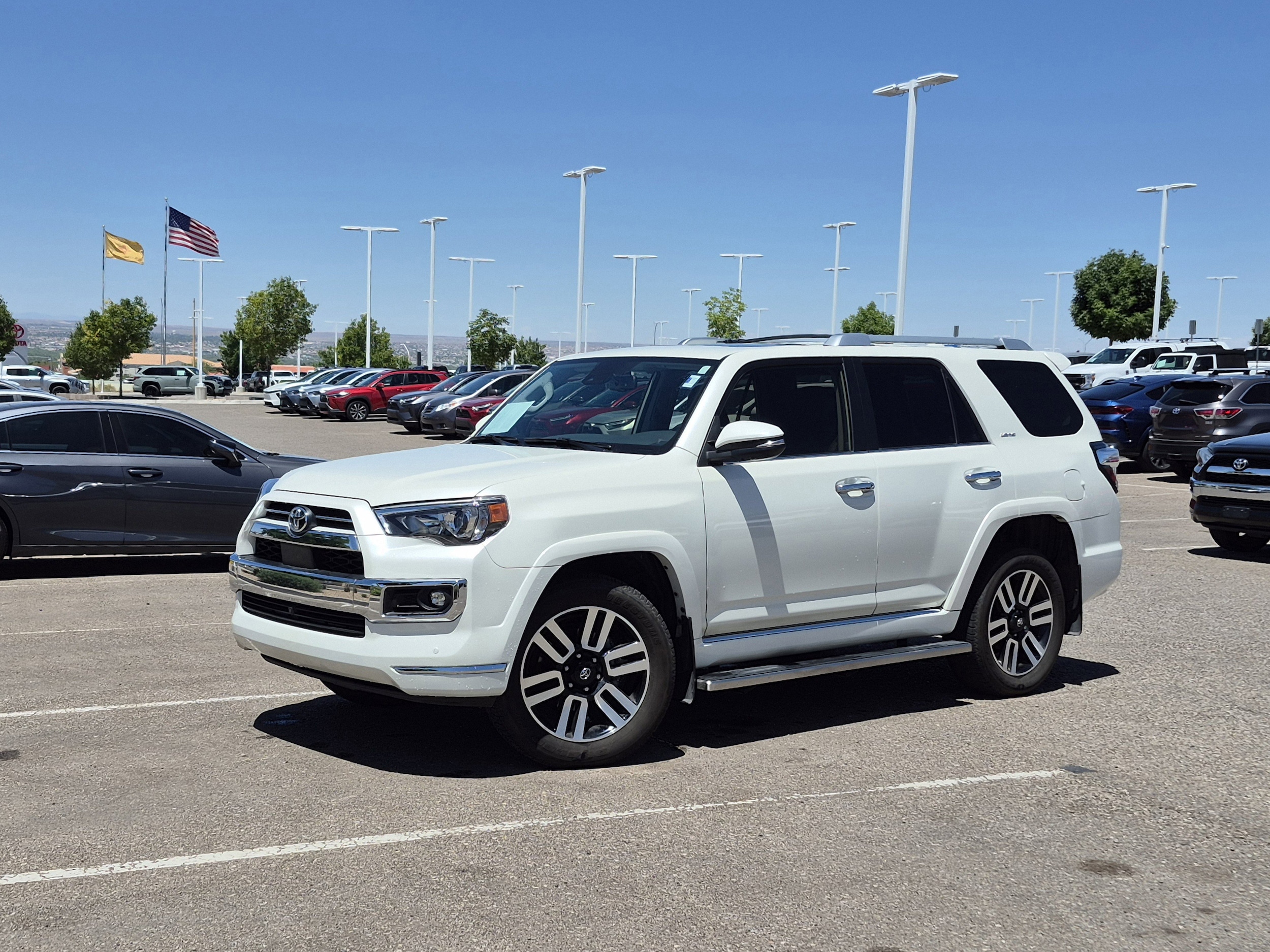 2023 Toyota 4Runner Limited 4WD V6's photo