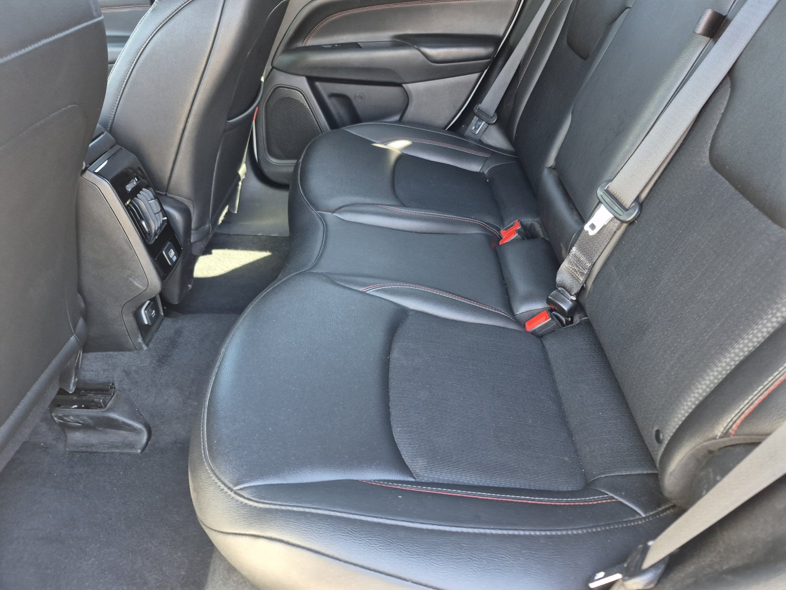 2025 Jeep Compass Trailhawk - Photo 17