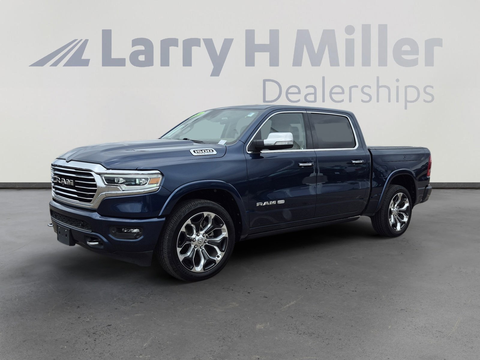 2021 RAM 1500 Longhorn 4x4 Crew Cab 5'7's photo