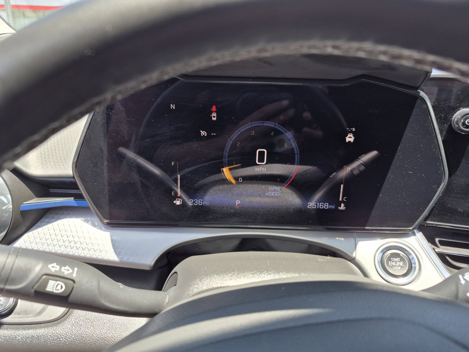 2025 Chevrolet Trax LT - Photo 10