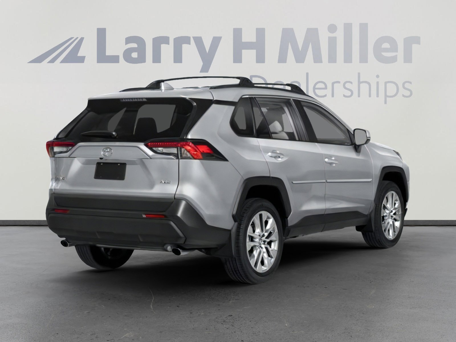 Used 2025 Toyota RAV4 XLE with VIN 2T3P1RFV8SC506856 for sale in Northfield, Minnesota