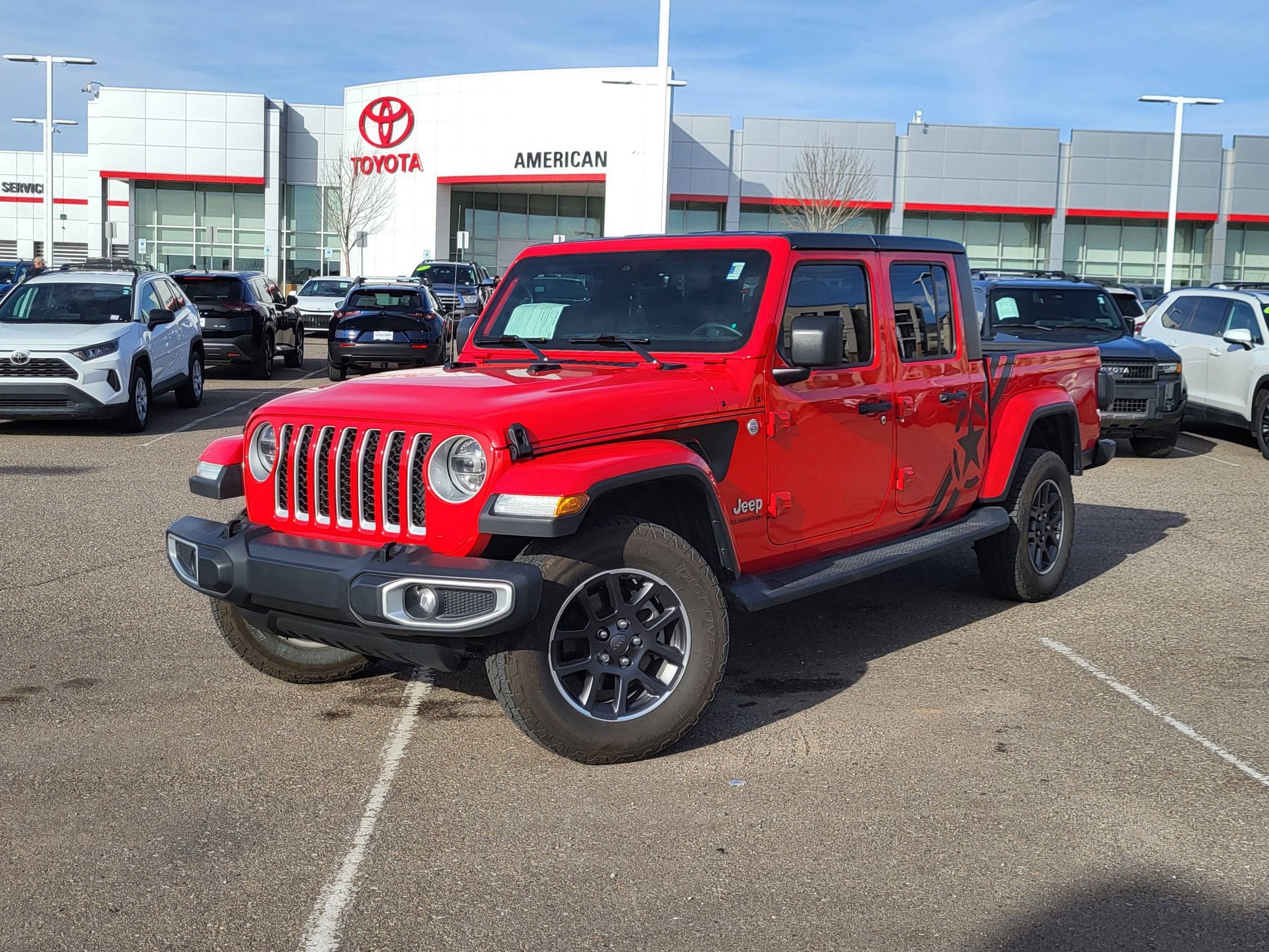 2020 Jeep Gladiator Overland's photo