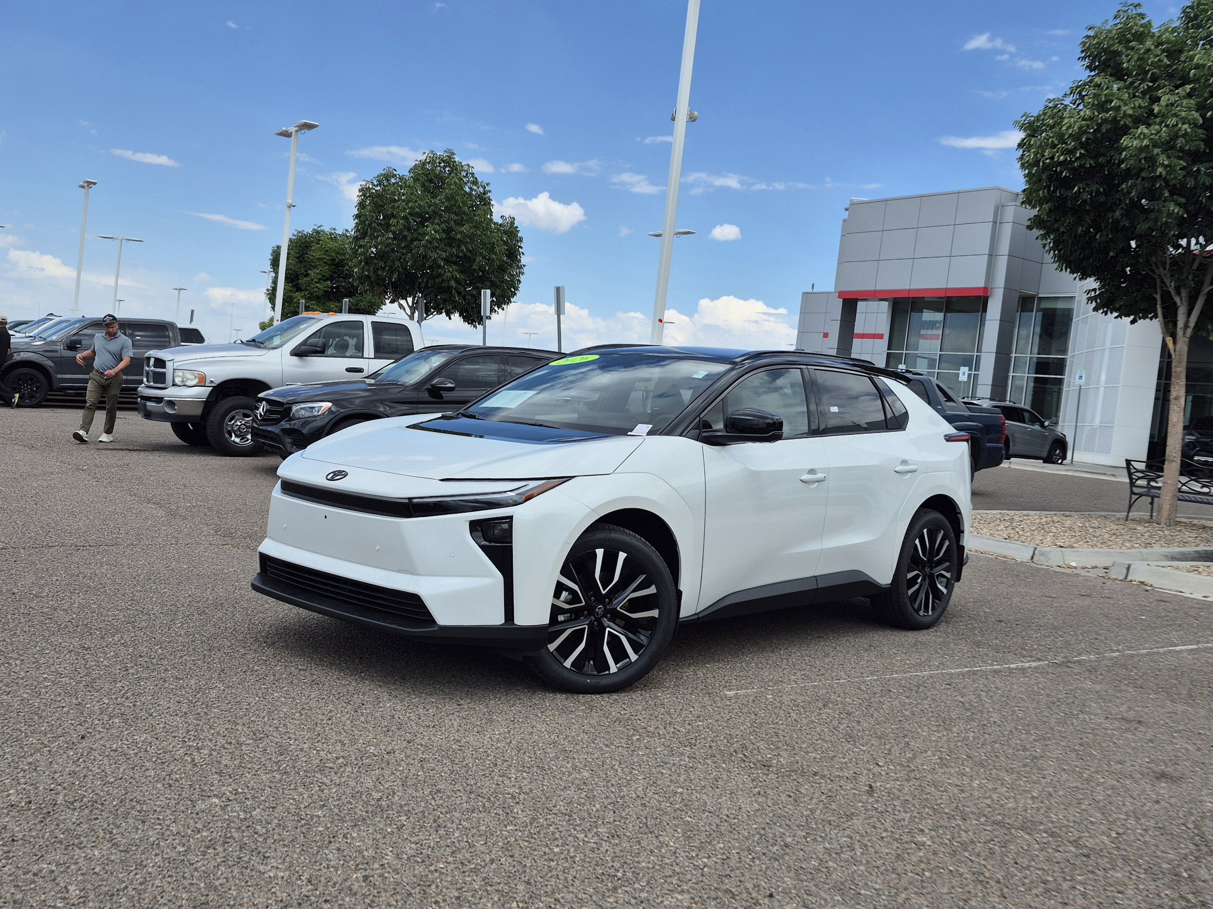 2026 Toyota bZ4X's photo