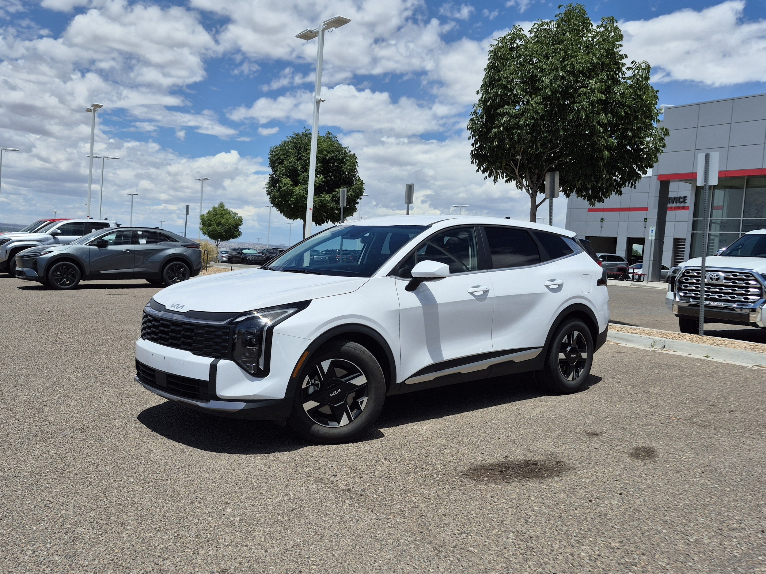 2026 Kia Sportage 2.5 LX AT's photo