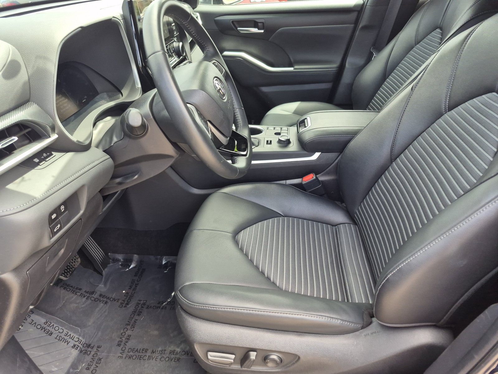 2025 Toyota Highlander 16