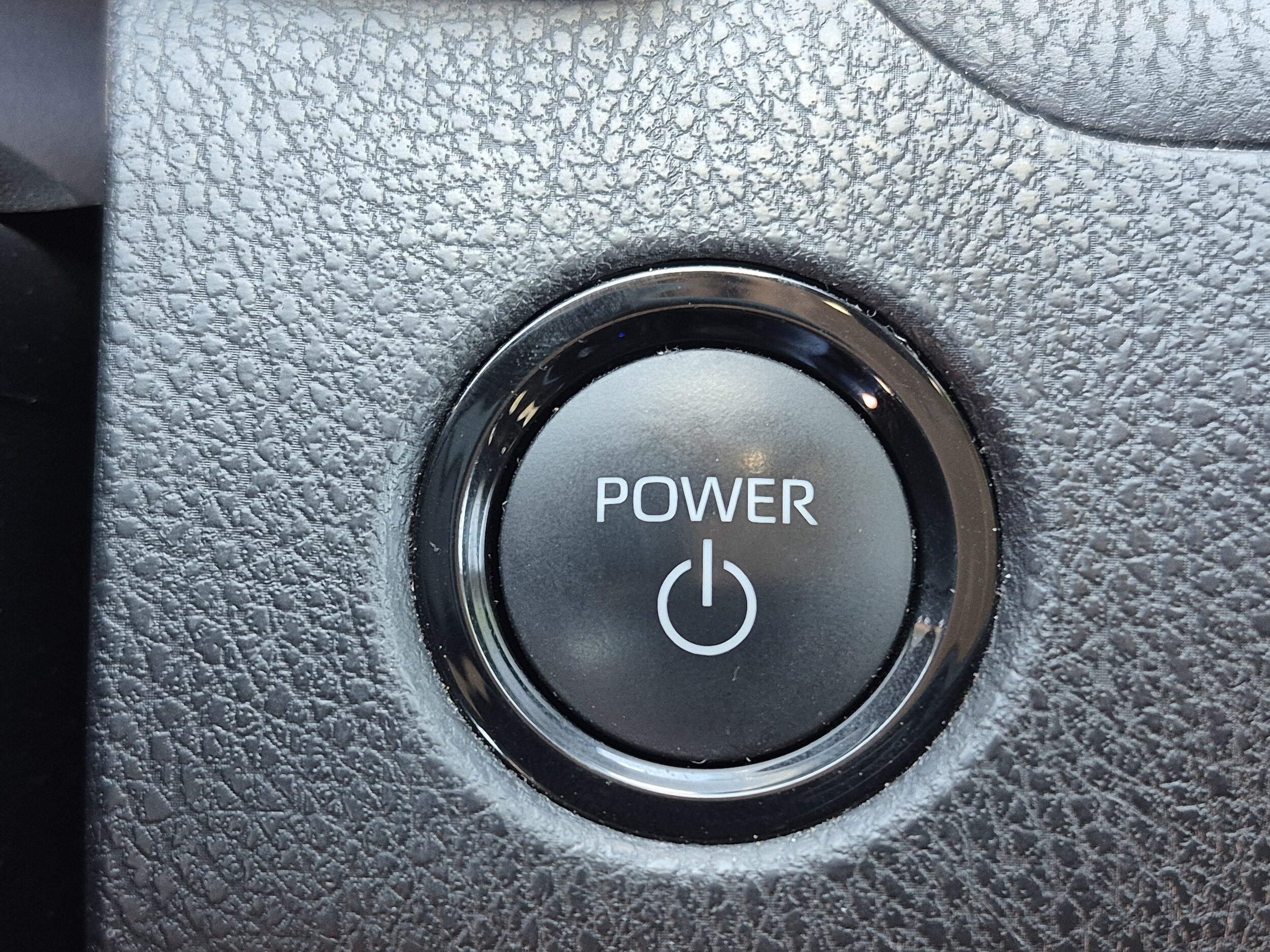 2025 Toyota Camry 33