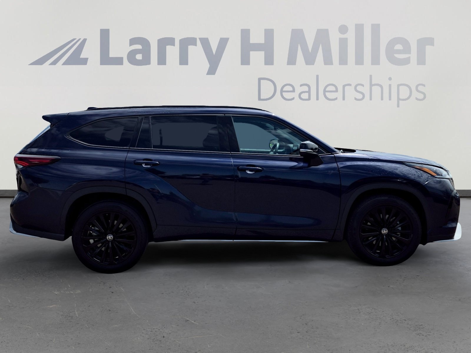2025 Toyota Highlander 6