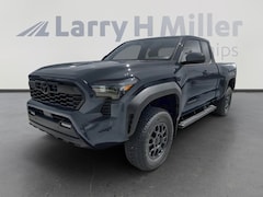 2026 Toyota Tacoma SR5 Truck XtraCab