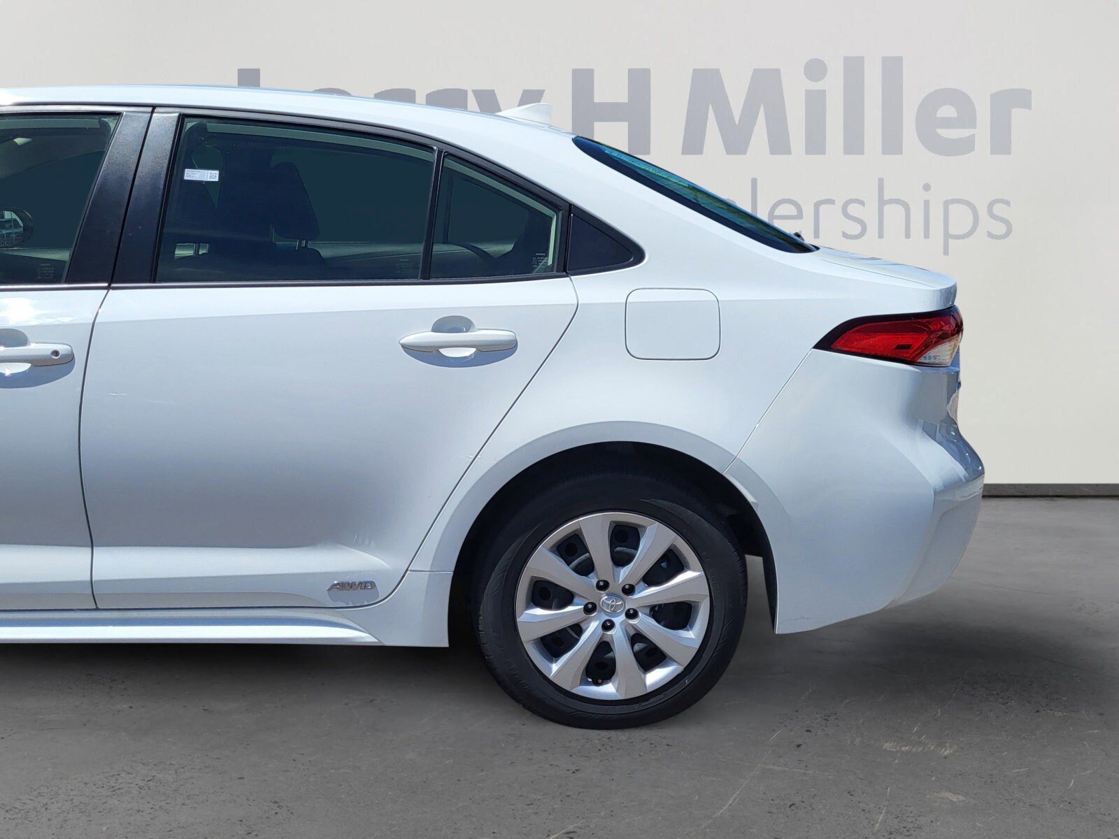 2024 Toyota Corolla XSE LE Premium SE photo 4