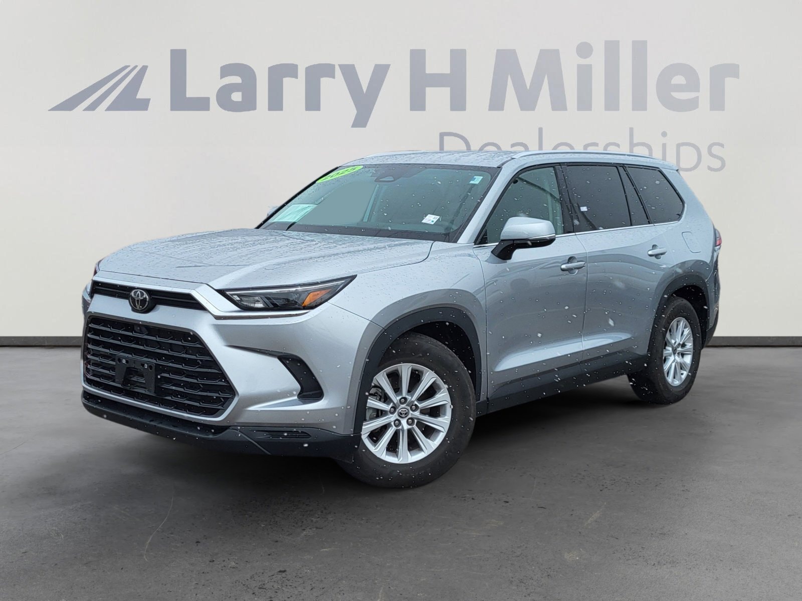 2025 Toyota Grand Highlander XLE's photo