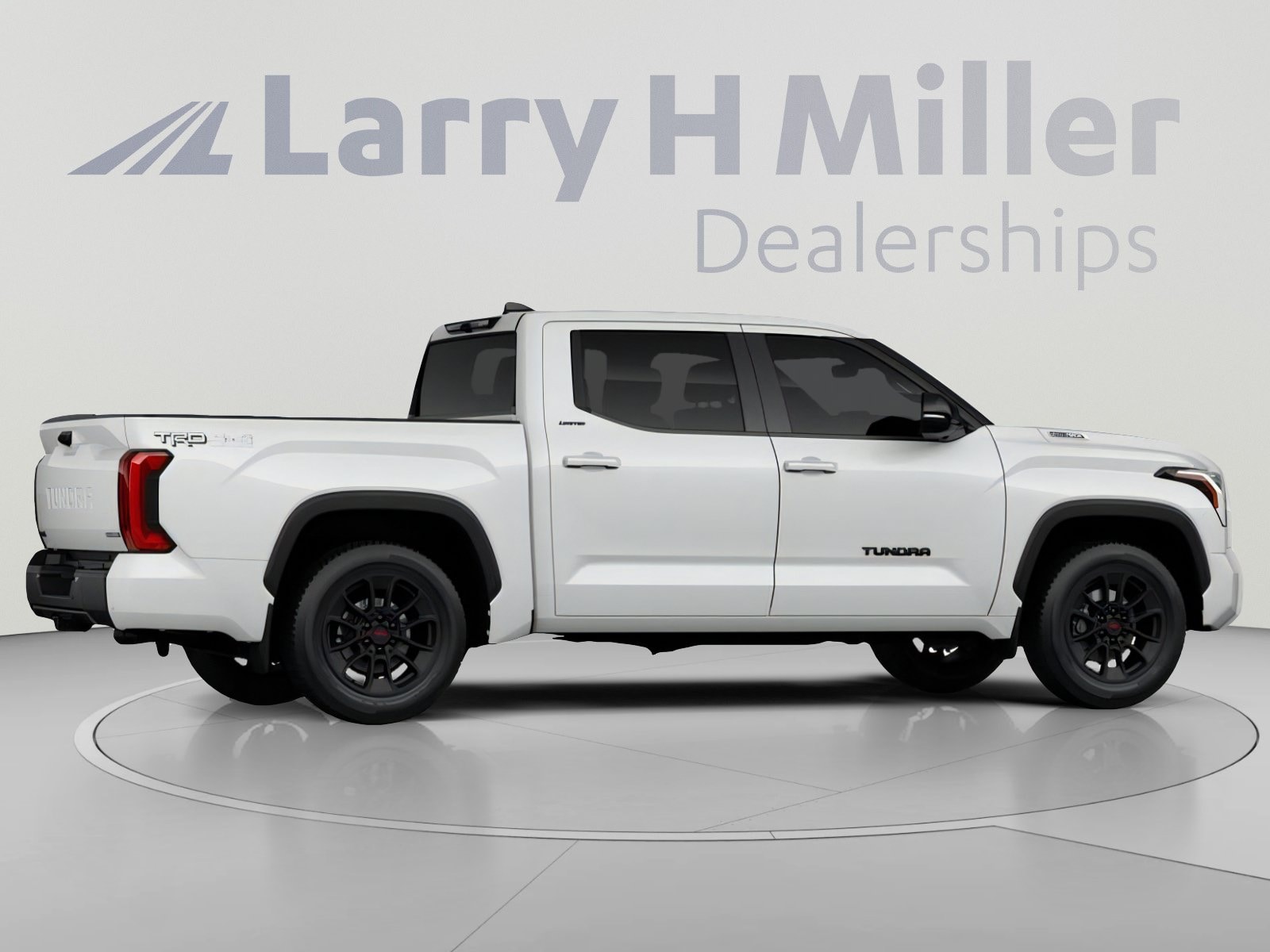 2026 Toyota Tundra Limited - Photo 11