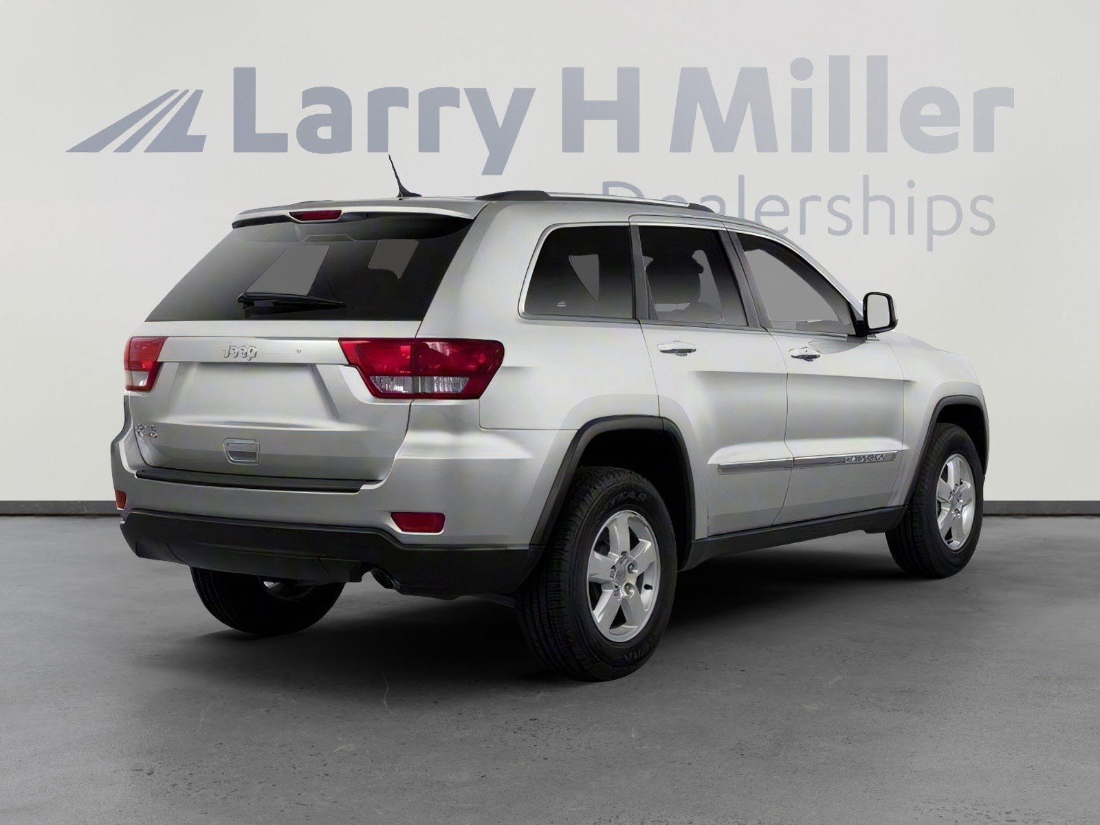 Used 2013 Jeep Grand Cherokee Laredo with VIN 1C4RJFAG8DC640366 for sale in Albuquerque, NM