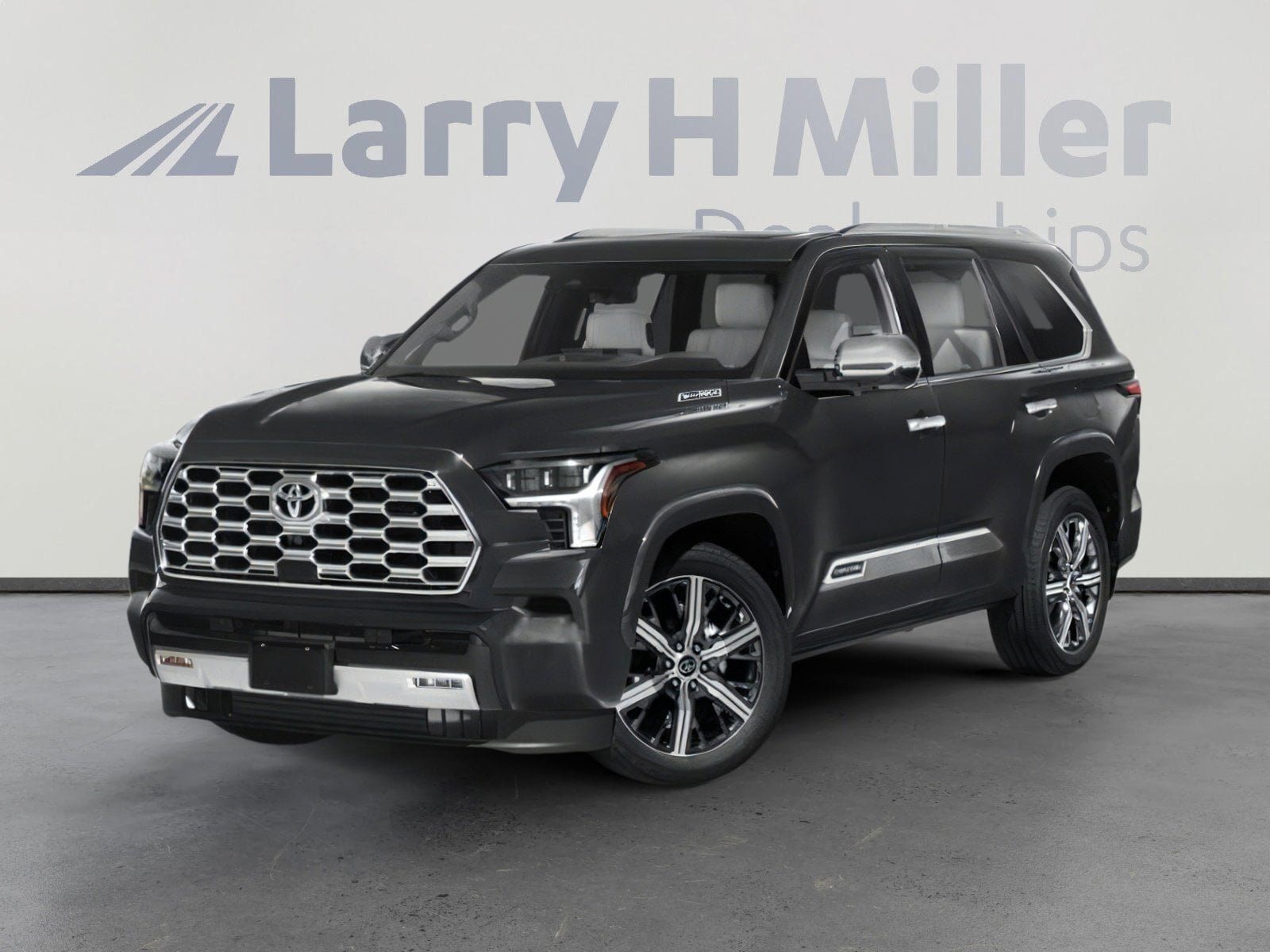 2026 Toyota Sequoia Capstone 4WD i-FORCE MAX Hybrid's photo