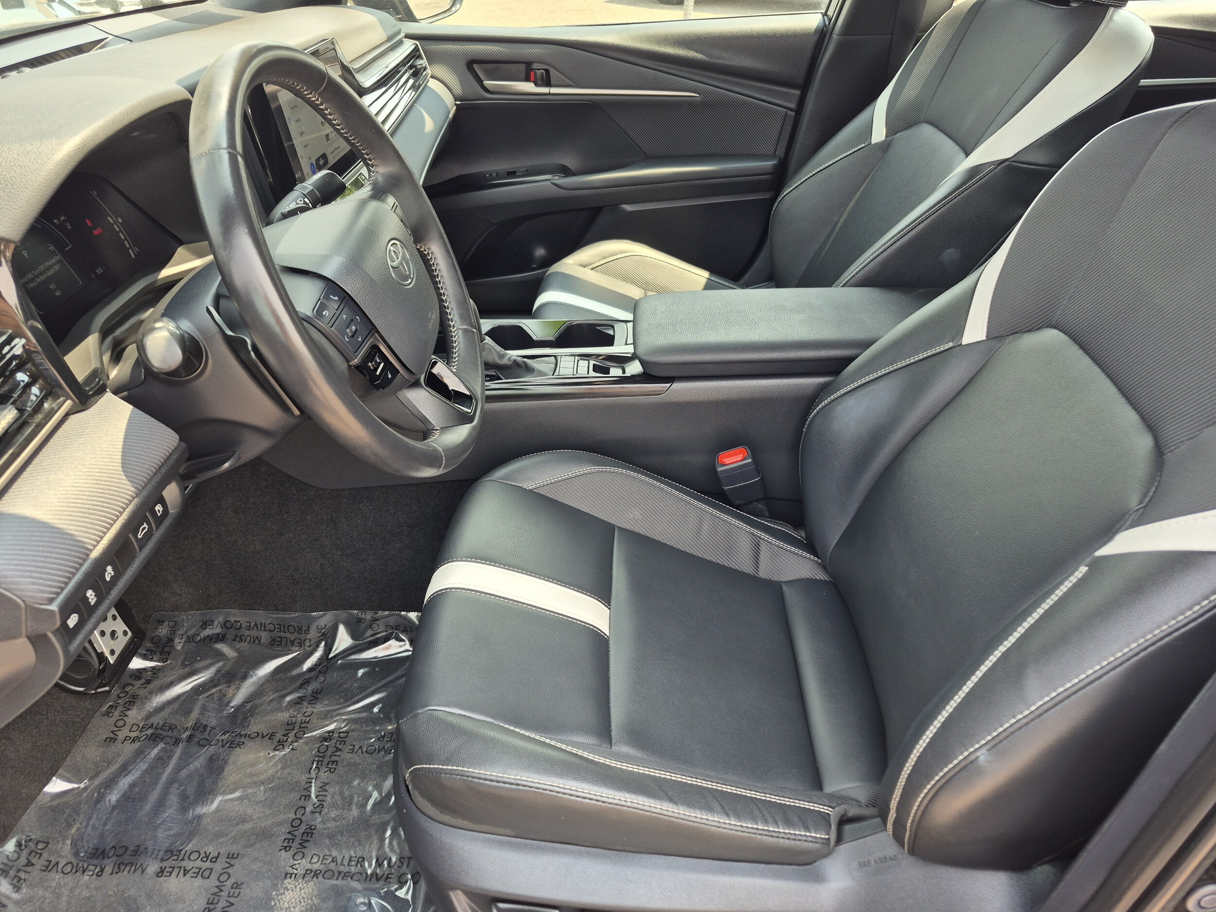 2025 Toyota Camry 16