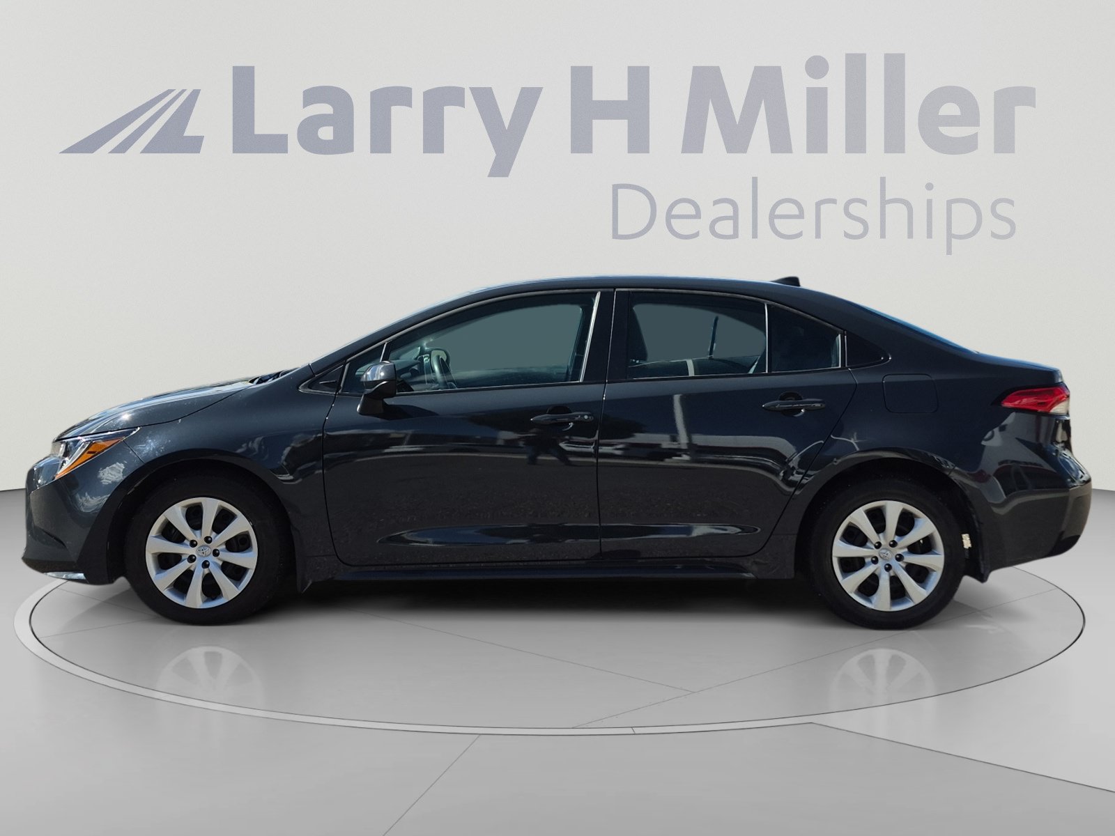 Used 2025 Toyota Corolla LE Sedan