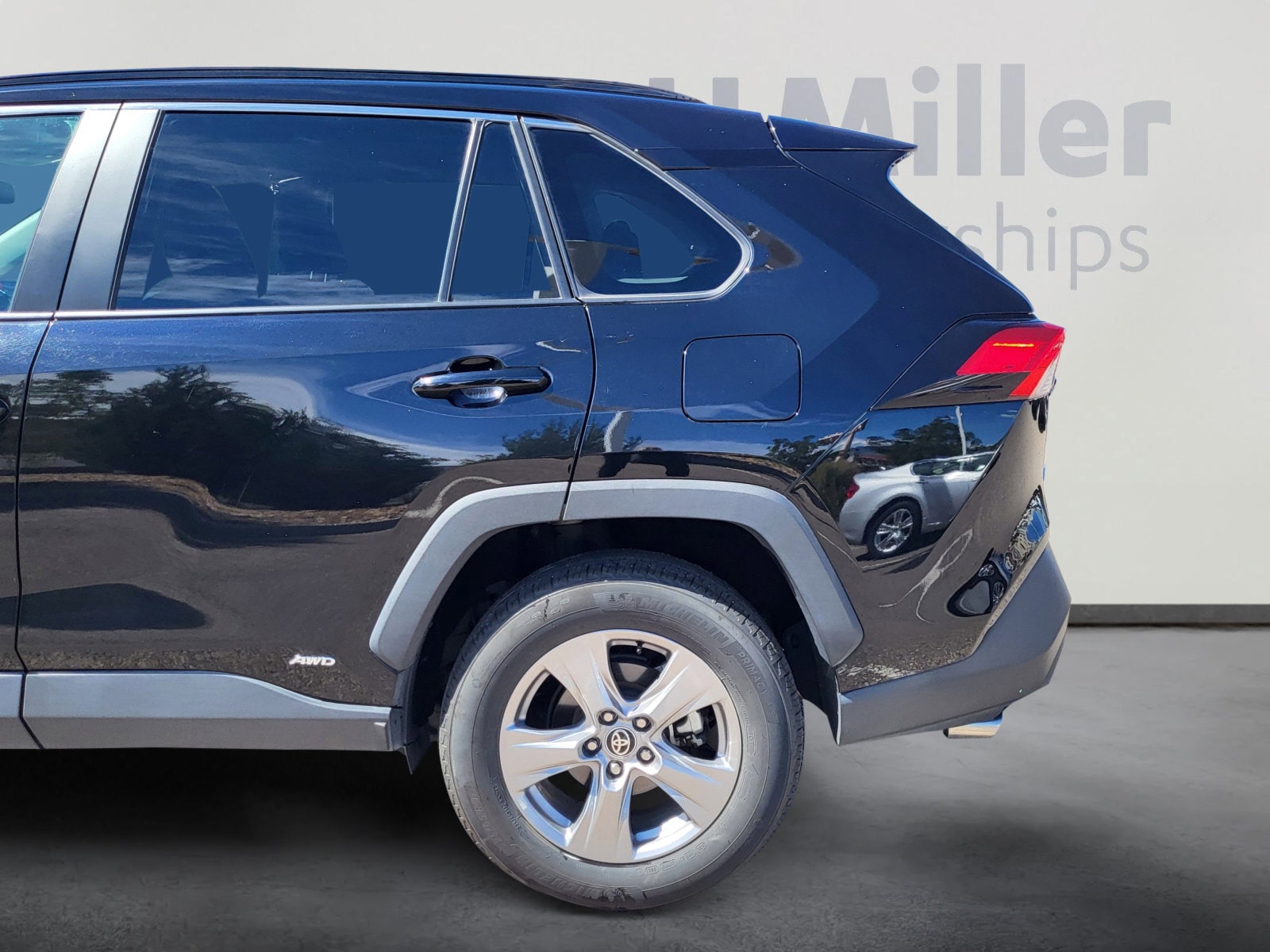 Used 2024 Toyota RAV4 LE with VIN 2T3F1RFV2RC416785 for sale in Northfield, Minnesota