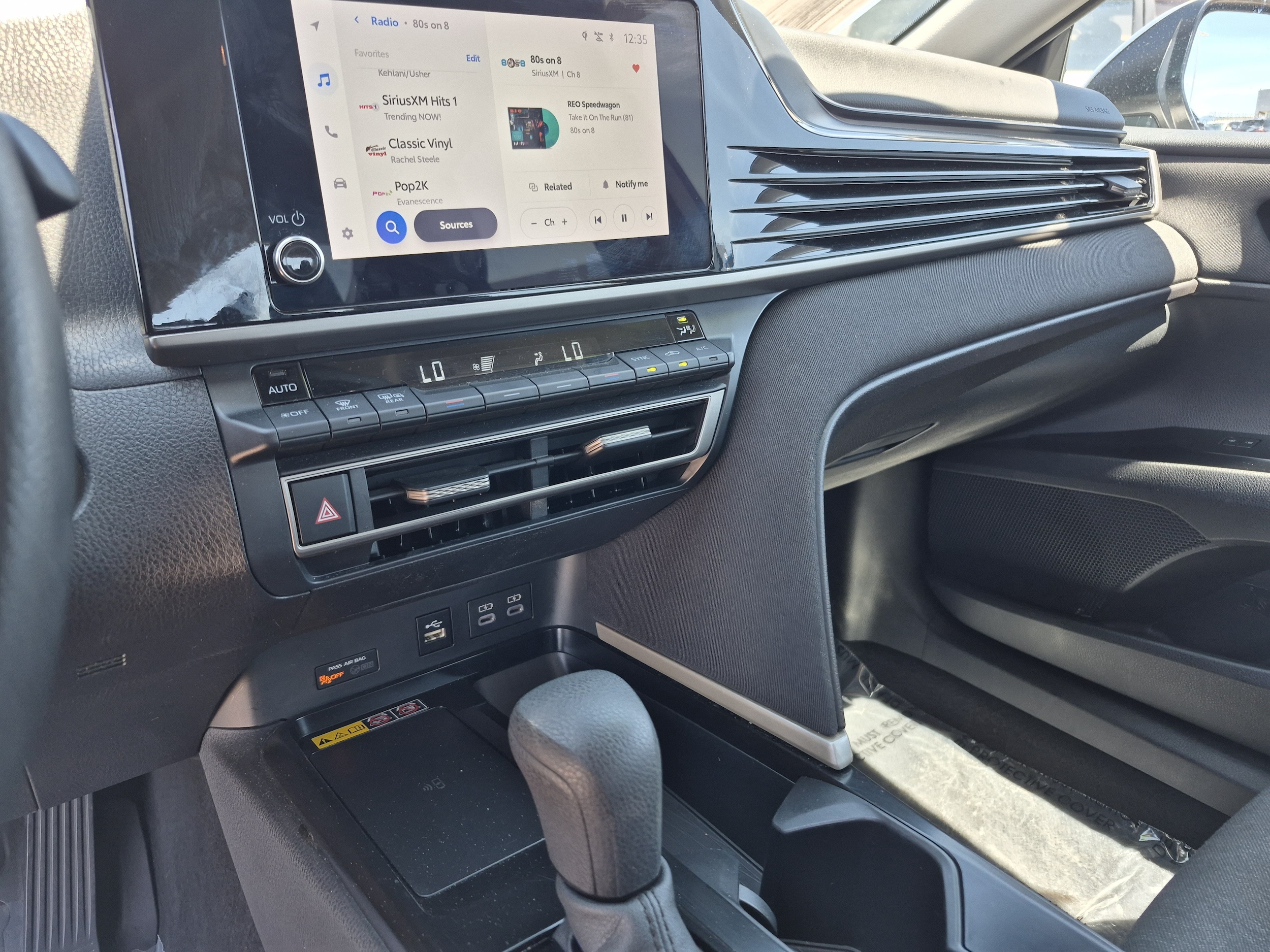 2025 Toyota Camry 11