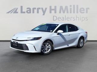 2025 Toyota Camry LE Sedan