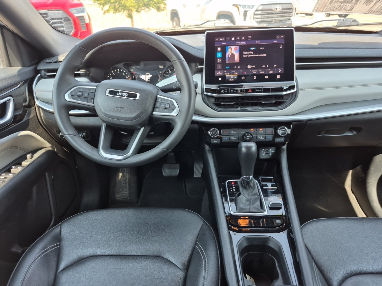 2025 Jeep Compass Limited - Photo 18