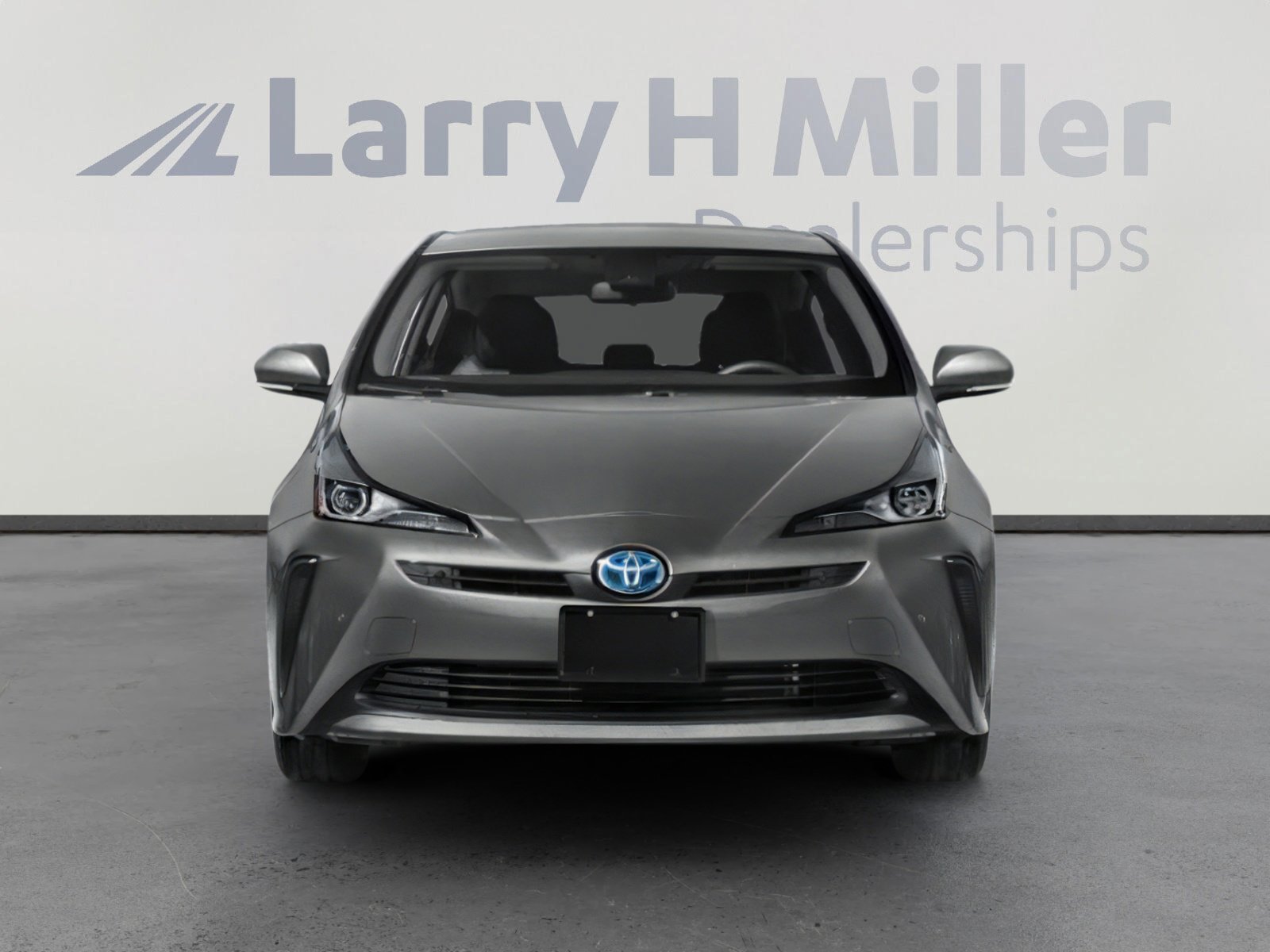 2021 Toyota Prius L photo 4