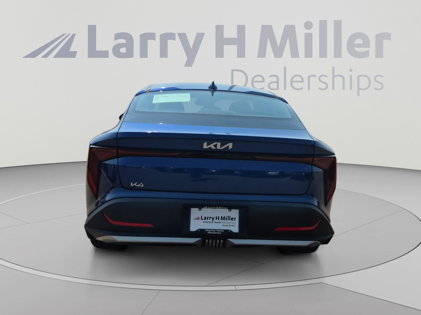 2025 Kia K4 LXS - Photo 4