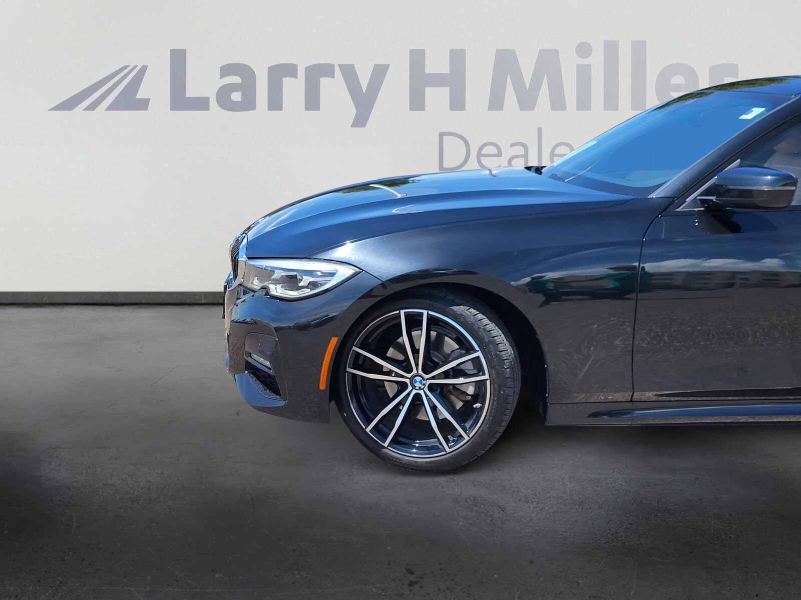 2020 Bmw 330i xDrive Sedan photo 2