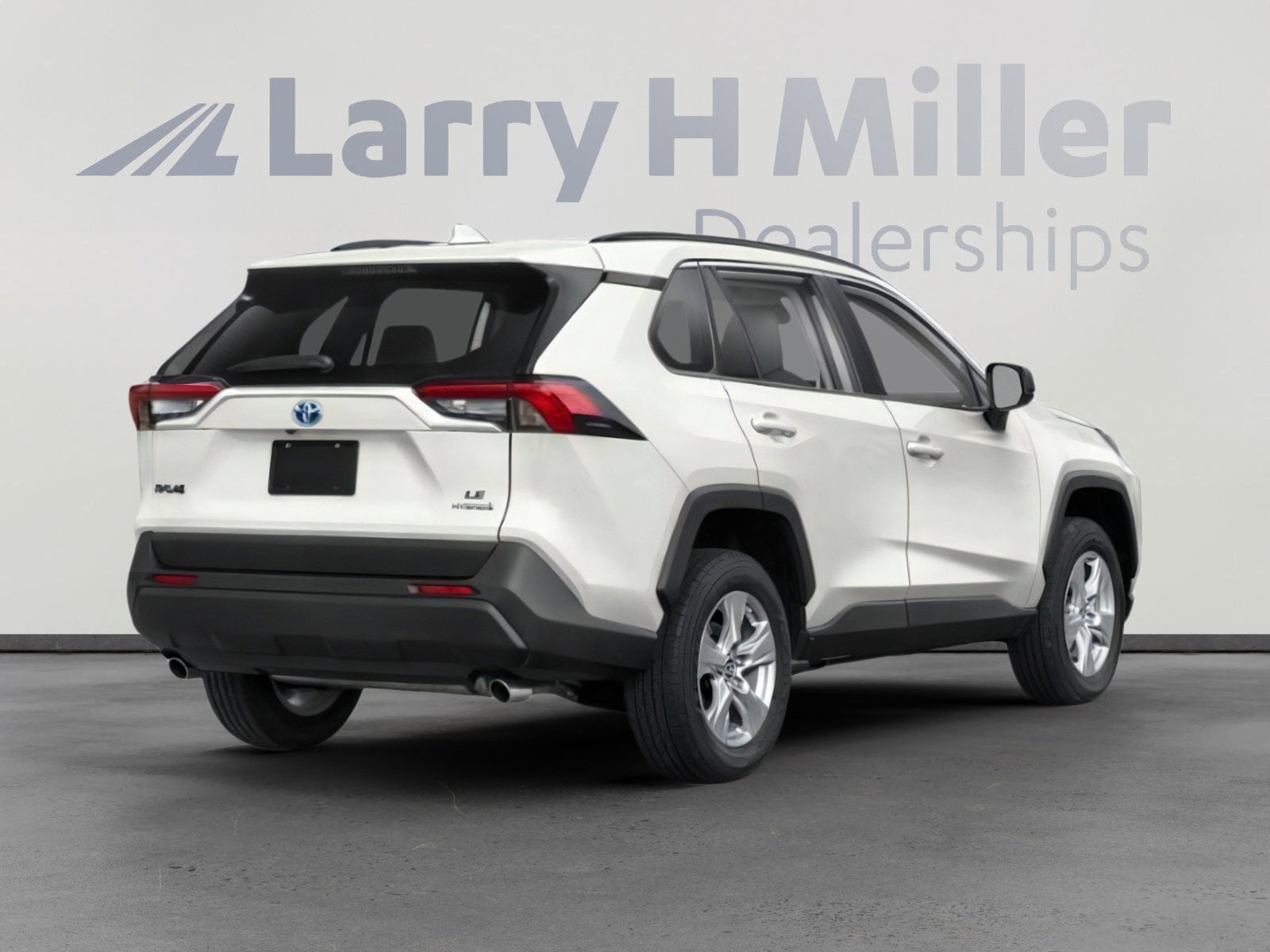 Used 2024 Toyota RAV4 SE with VIN 4T3T6RFV2RU164121 for sale in Northfield, Minnesota