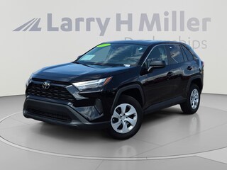 2025 Toyota RAV4 LE SUV