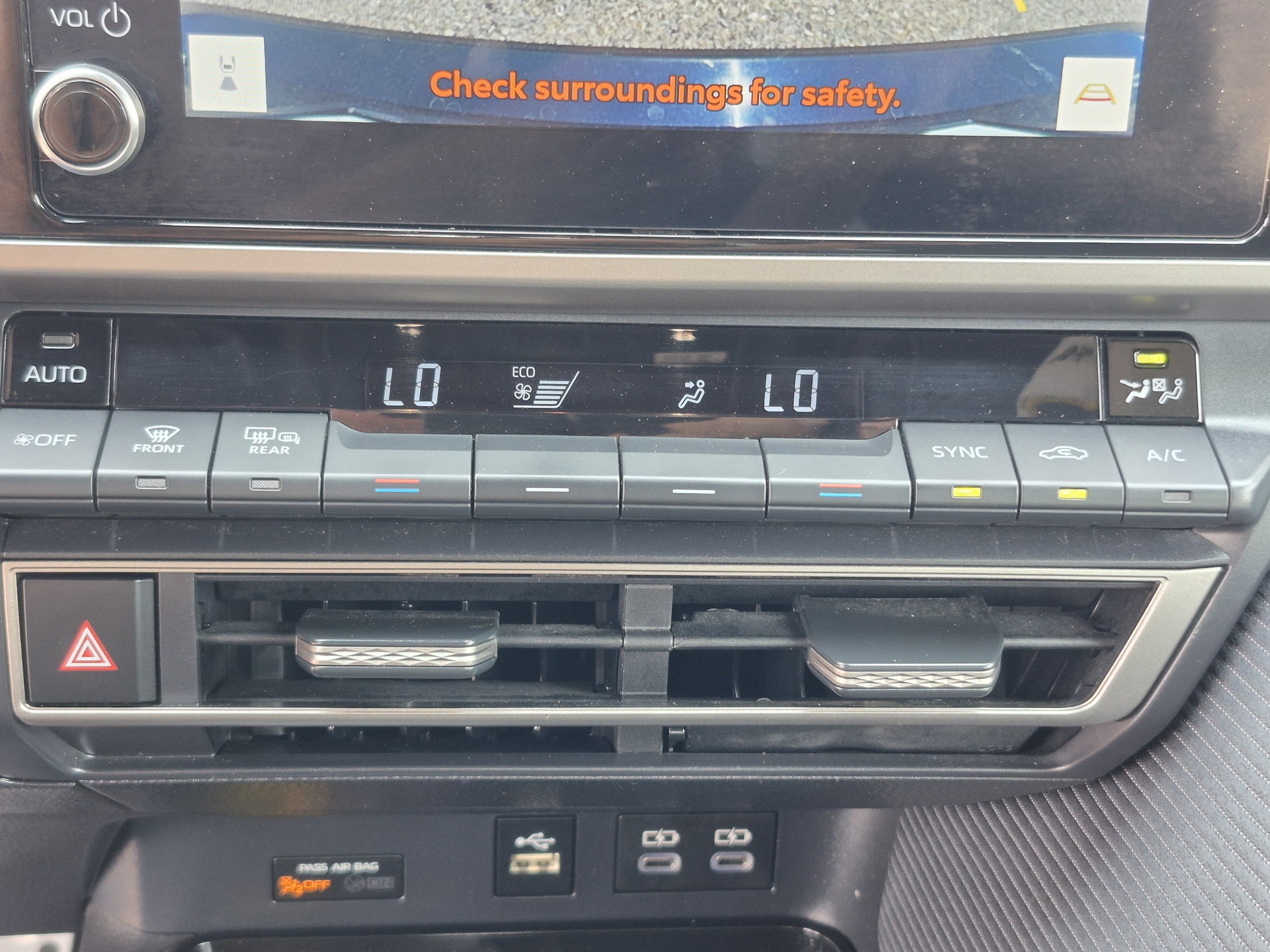 2025 Toyota Camry 30