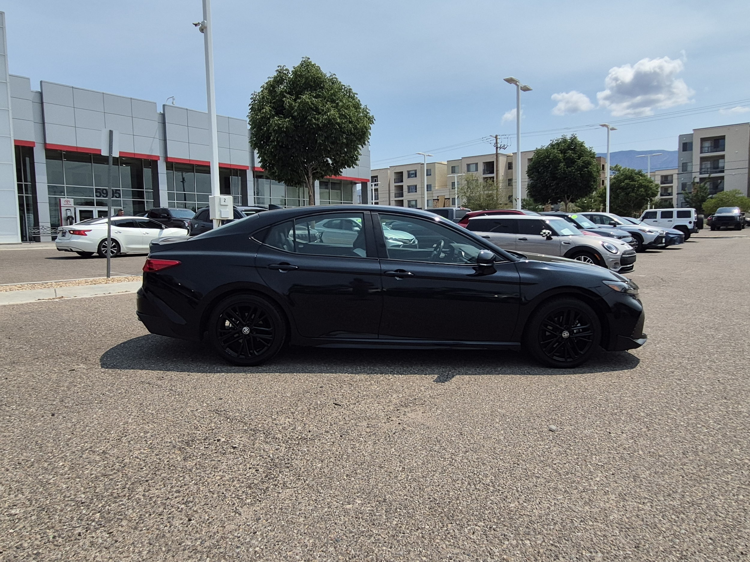 2025 Toyota Camry 6