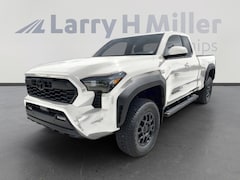 2025 Toyota Tacoma SR5 Truck XtraCab