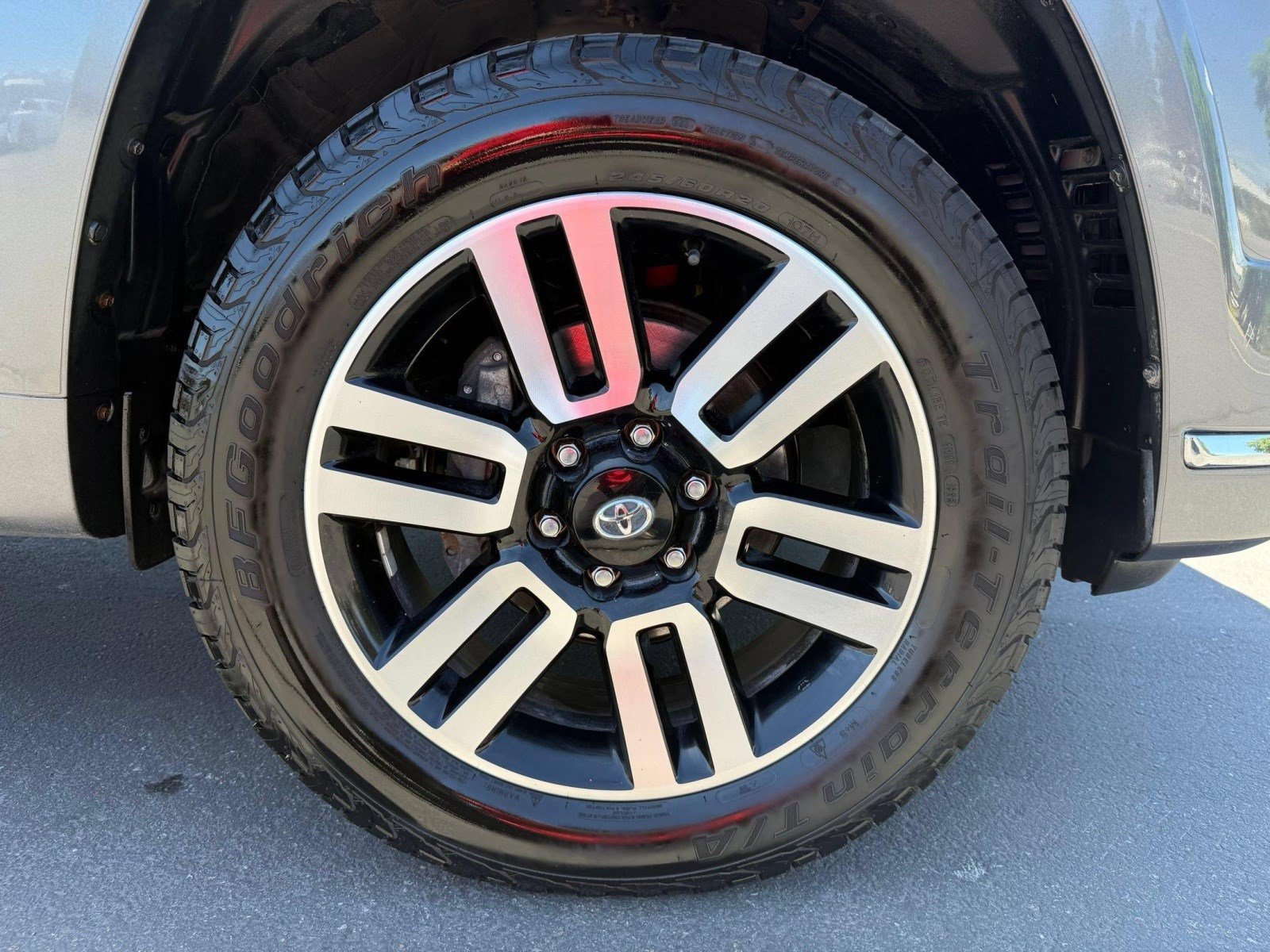 2023 Toyota 4Runner Limited - Photo 33