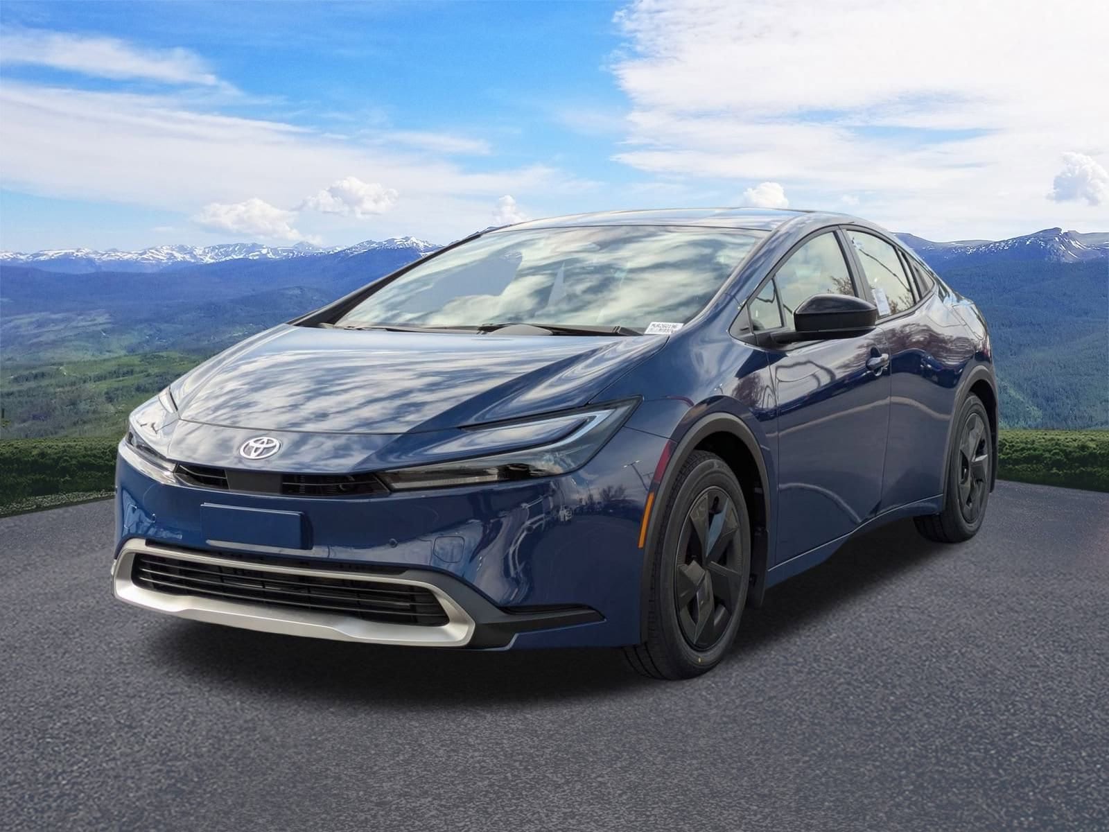 2026 Toyota Prius SE's photo