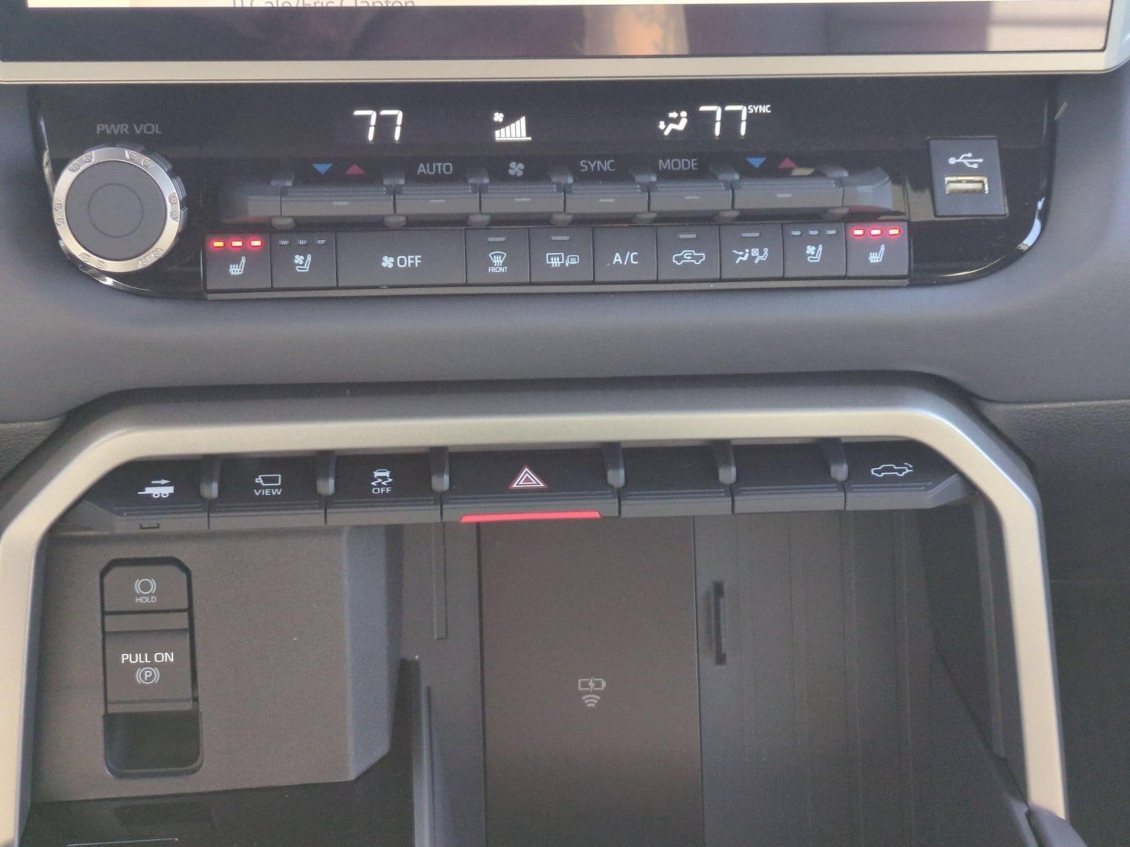 2026 Toyota Tundra Platinum - Photo 19