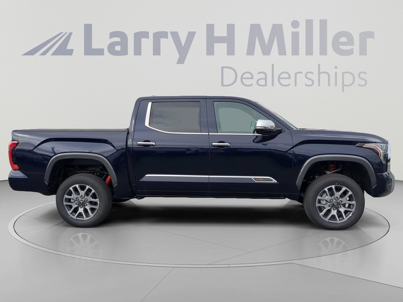 2026 Toyota Tundra 1794 Edition - Photo 8
