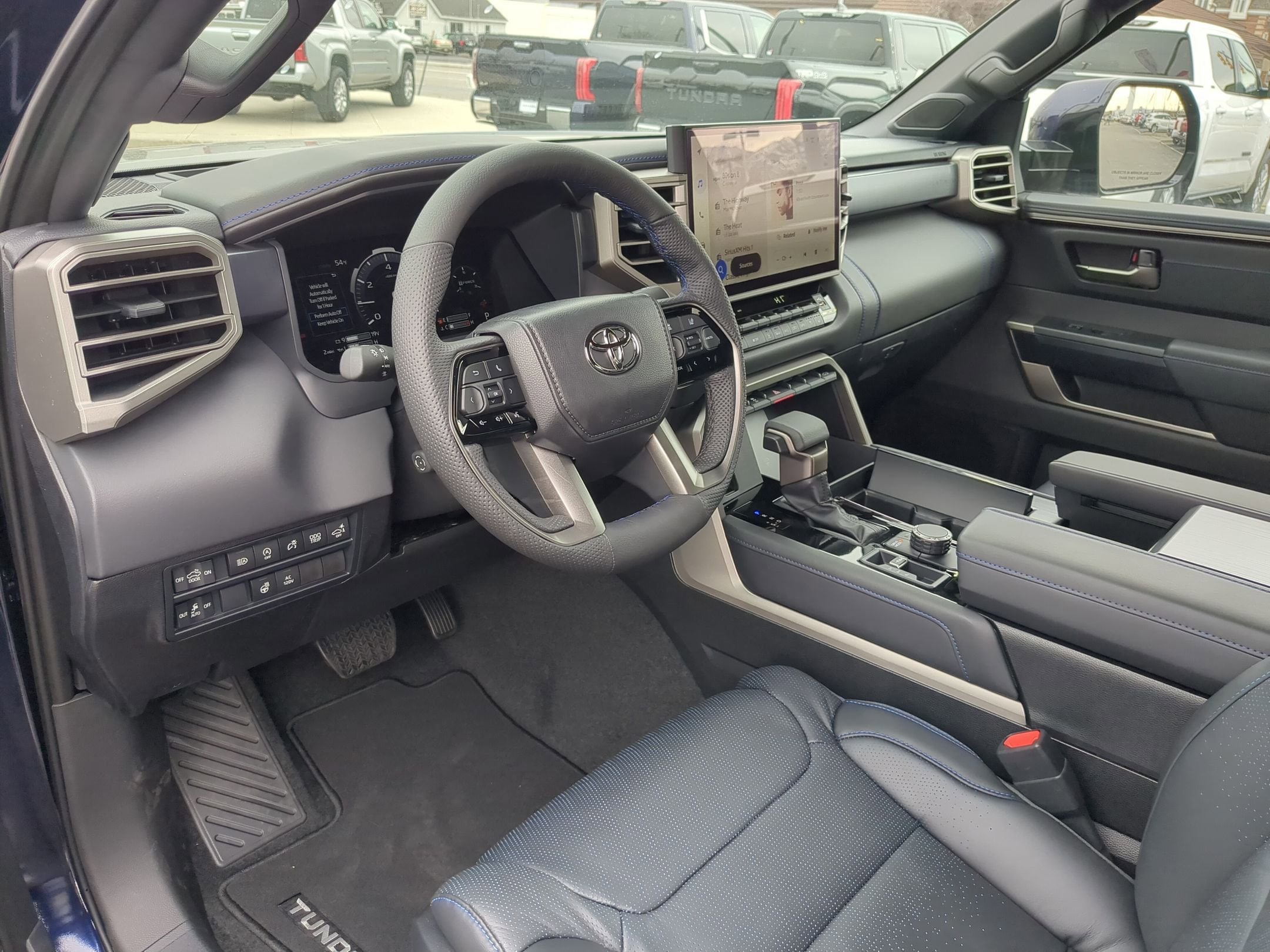 2026 Toyota Tundra Platinum - Photo 11