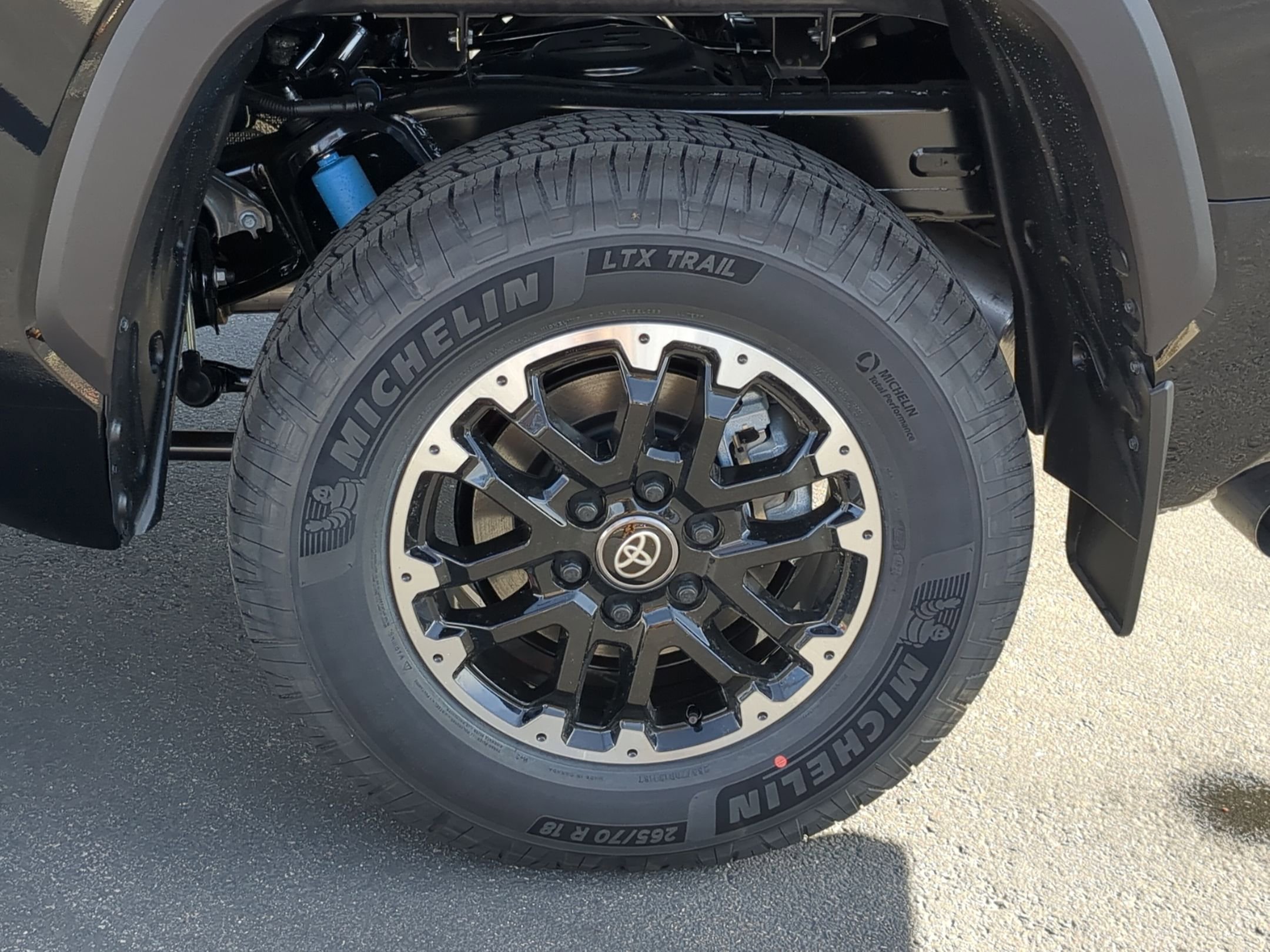 2026 Toyota Tundra SR5 - Photo 20