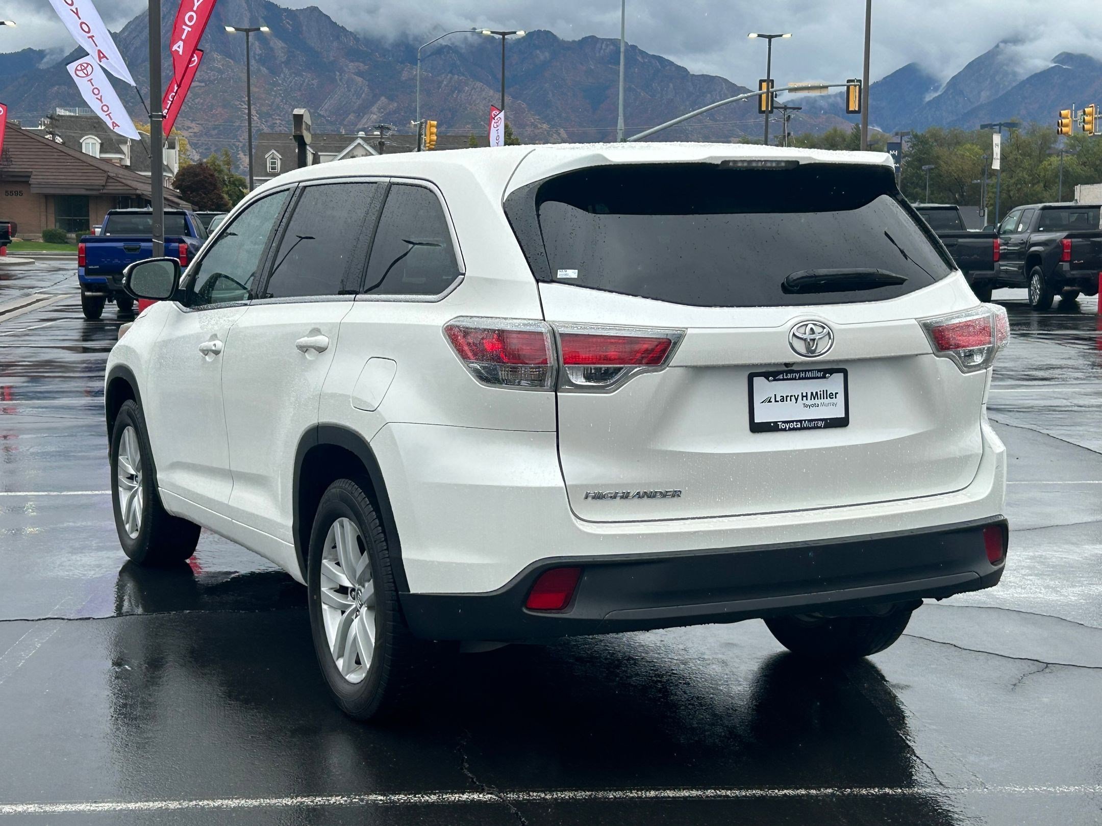 2016 Toyota Highlander Base Hybrid photo 3