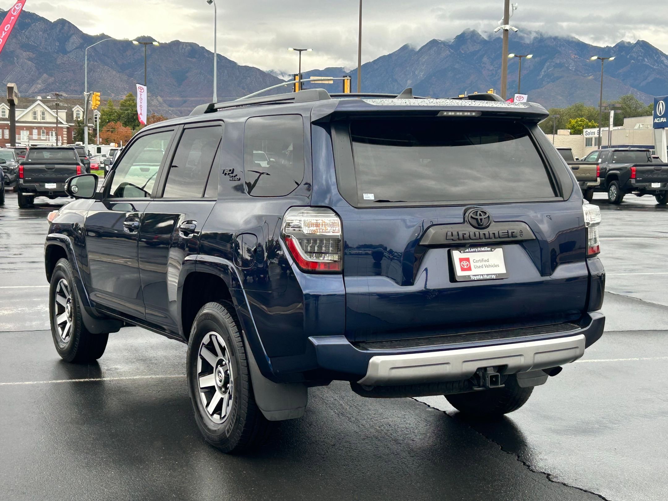 2020 Toyota 4Runner TRD Premium photo 3