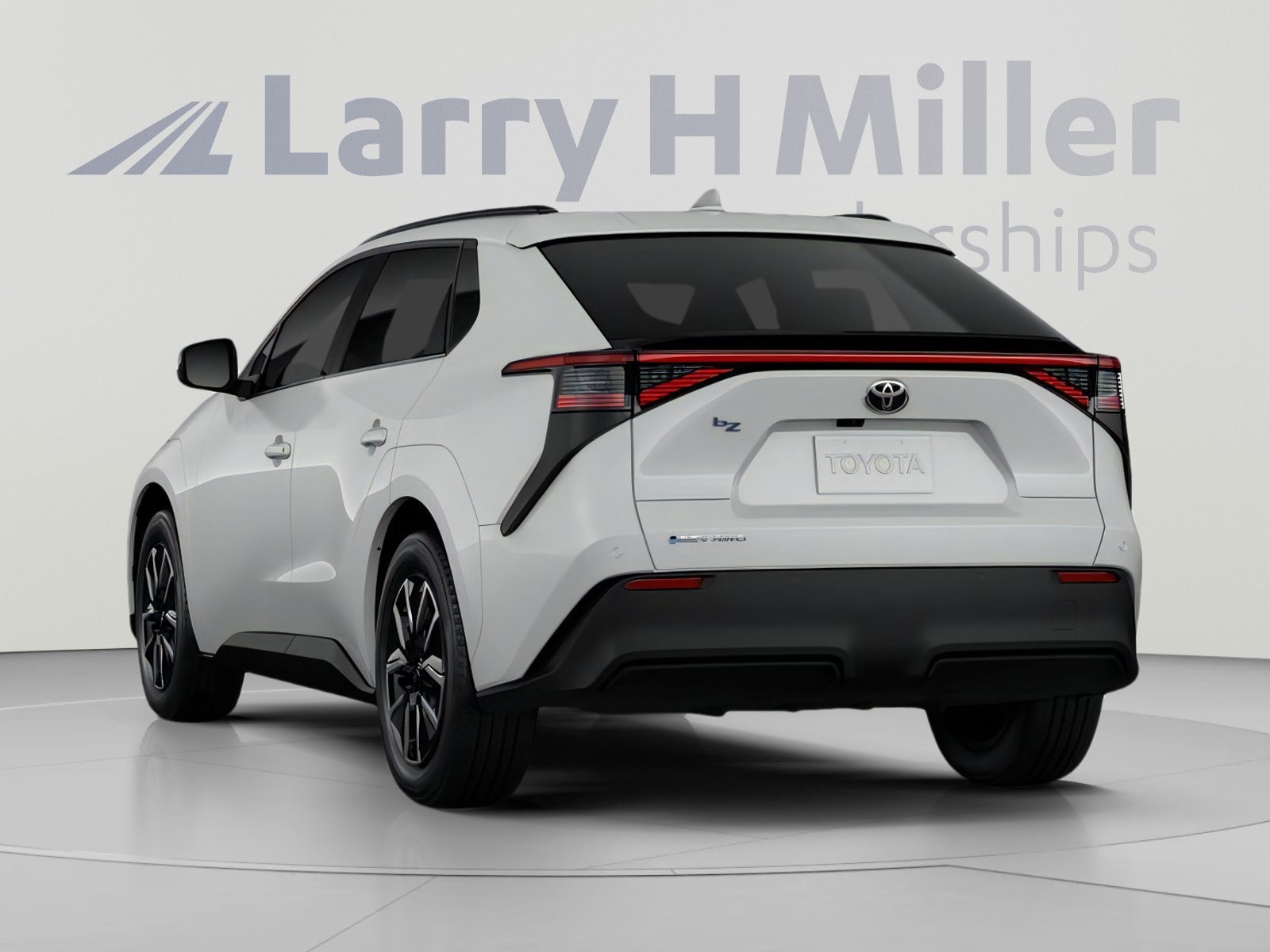 2026 Toyota bZ XLE - Photo 8