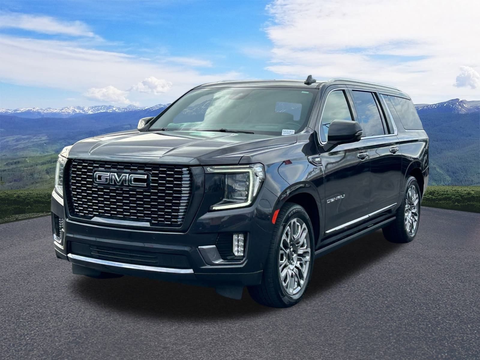 2023 GMC Yukon XL Denali Ultimate's photo